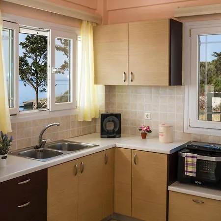 Asta La Vista Maisonettes Hétvégi ház *