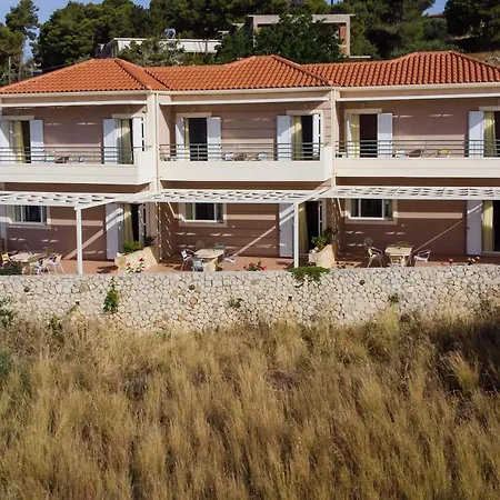 Chelmis Asta La Vista Maisonettes