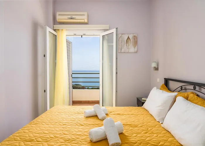 Chelmis Asta La Vista Maisonettes