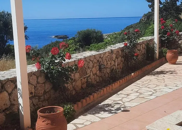 Chelmis Asta La Vista Maisonettes Country house Pesadha